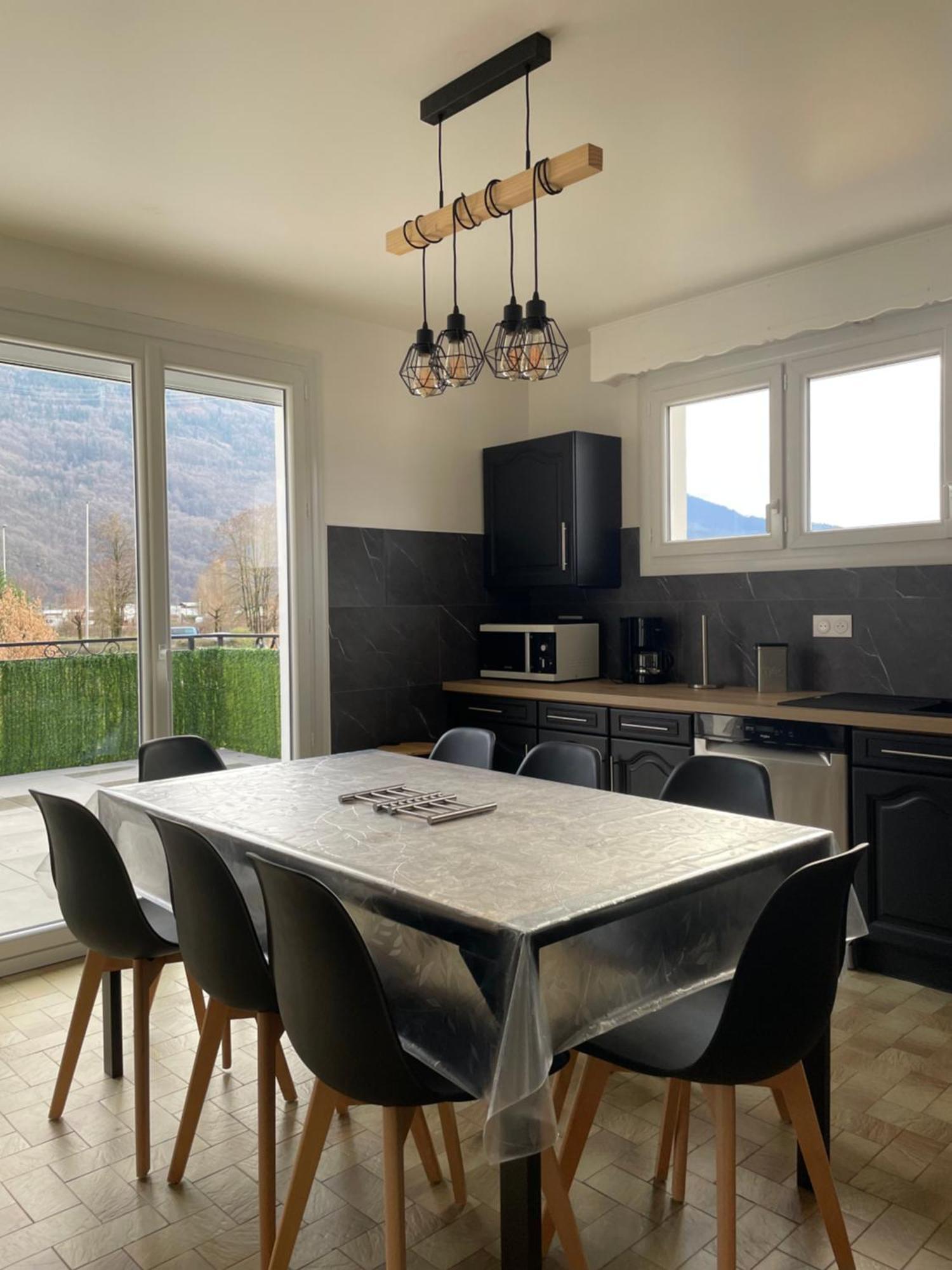 Maison 4 Apartment